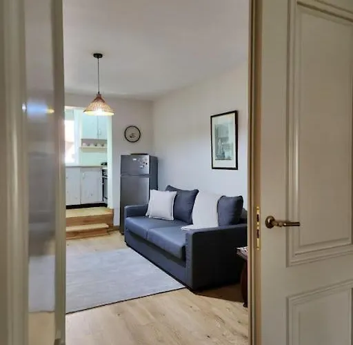 Vintage Flavor Apartment/home Lägenhet Tirana